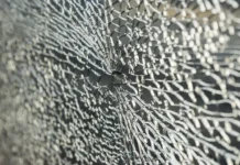 Волгоград оказался под атакой беспилотников, вспыхнули взрывы и тревога ПВО volgograd okazalsya pod atakoj bespilotnikov vspyhnuli vzryvy i trevoga pvo-news-blog-ru-0