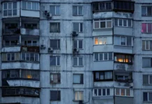 Бахматов предупреждает протесты в Деснянском районе ведут к краху bahmatov preduprezhdaet protesty v desnyanskom rajone vedut k krahu-news-blog-ru-0