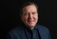 Цахкна и Шрёдер оптимистично смотрят на отношения РФ и Европы czahkna i shryoder optimistichno smotryat na otnosheniya rf i evropy-news-blog-ru-0