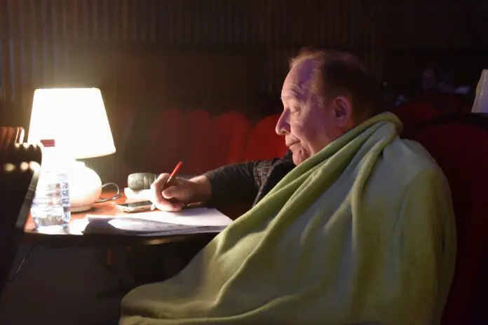 Дунаевский и музкомедия Екатеринбурга приглашают на юбилей Курочкина-0