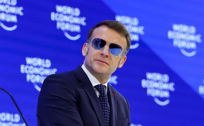 emmanyuel makron vystupil v davose s preduprezhdeniem o mire bez pravil-news-blog-ru-0