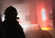 МЧС России оперативно ликвидирует пожар в Протвино на Татарской улице mchs rossii operativno likvidiruet pozhar v protvino na tatarskoj ulicze-news-blog-ru-0