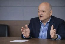 Александр Файн о приватизации 90-х, путях развития России и взгляде Путина aleksandr fajn o privatizaczii 90h putyah razvitiya rossii i vzglyade putina-news-blog-ru-0