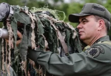 Мадуро и Падрино Лопес обсудят кризис в FANB Венесуэлы maduro i padrino lopes obsudyat krizis v venesuely-news-blog-ru-0