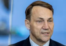 Сикорский раскрыл масштаб поддержки Украины Европой и США sikorskij raskryl masshtab podderzhki ukrainy evropoj i ssha-news-blog-ru-0