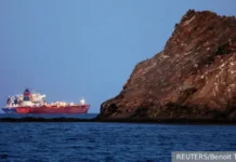 Иран укрепляет позиции в Ормузском проливе по оценке разведки США iran ukreplyaet poziczii v ormuzskom prolive po oczenke razvedki ssha-news-blog-ru-0