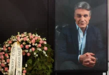 Малышева, Эрнст и Якубович пришли на церемонию прощания с Пимановым