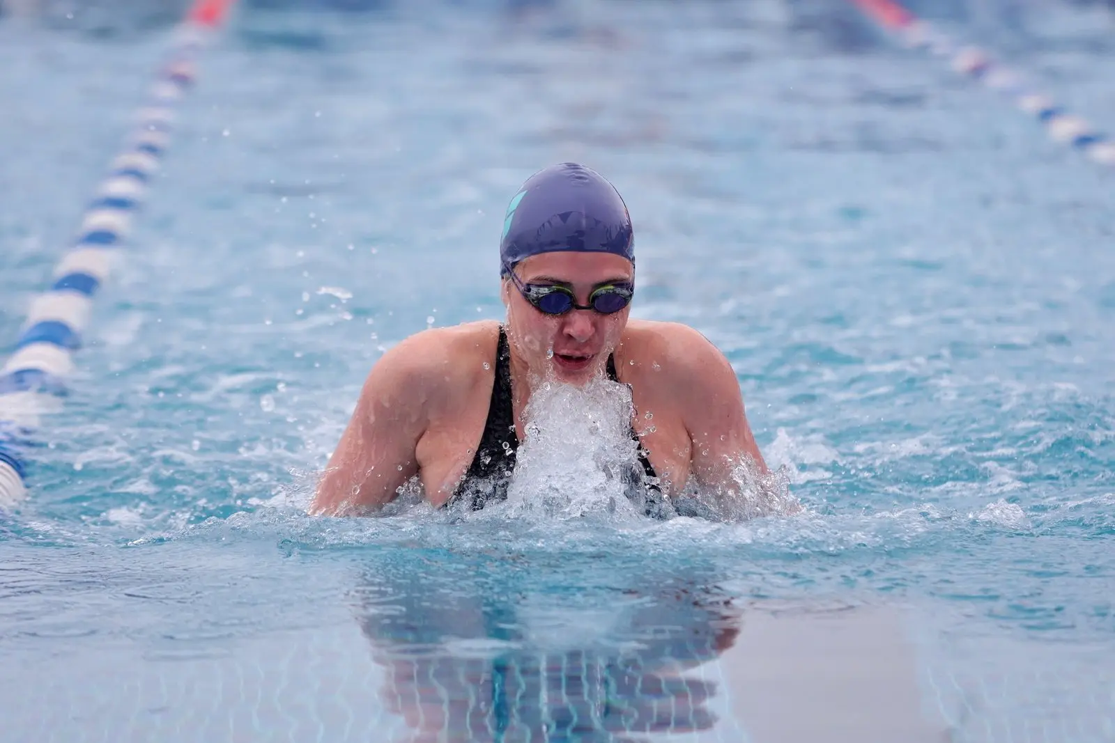 Олег Докучаев и Данил Данильченко сияют в зимнем плавании-0