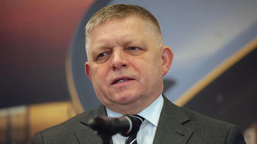 Источник: Фицо может поехать в Москву на мероприятия ко Дню Победы на автомобиле