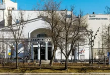 sobyanin pozdravil teatr sovremennik  volchek i sukachev tvoryat istoriyu-news-blog-ru-0