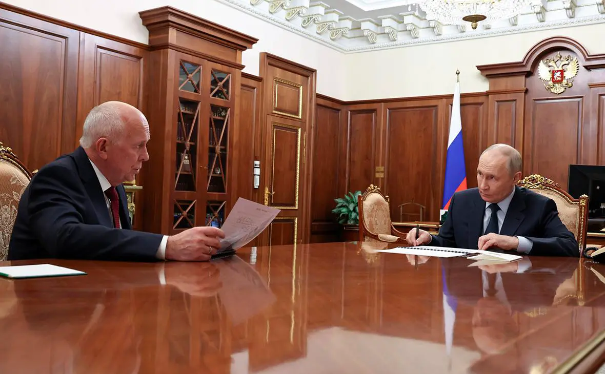 Сергей Чемезов и Владимир Путин (Администрация Президента России)