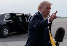 Дональд Трамп (Roberto Schmidt / Getty Images)