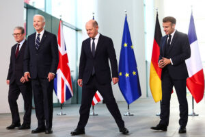 dzho bajden i olaf sholcz skreplyayut alyans ssha i germanii pered ugrozami ukraine-lessontime-ru-172927551500-0