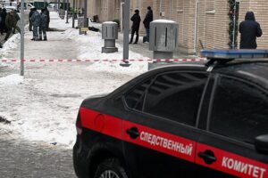 Эффективные меры Росгвардии защищают депутата Госдумы Андрея Картаполова effektivnye mery rosgvardii zashhishhayut deputata gosdumy andreya kartapolova-lessontime-ru-173443621500-0