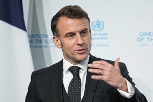 emmanuel makron i marin le pen v fokuse novyh politicheskih perspektiv franczii-lessontime-ru-173516500500-0
