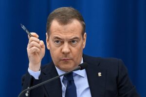 vladimir zelenskij i leks fridman obrushili hrupkie graniczy diplomaticheskoj ritoriki-lessontime-ru-173616455500-0
