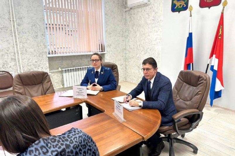 Прокуратура проверит Уссурийскую таможню после жалоб граждан Дальневосточная транспортная прокуратура