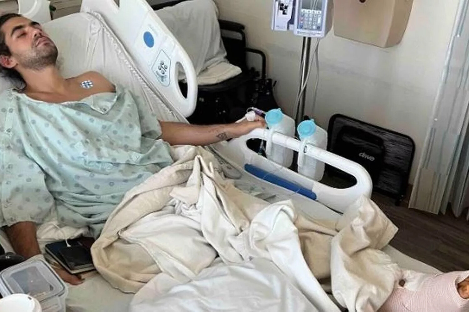 Евгений Арсирий и Тидайя Мюррей: Доброта, испытания и вера в справедливость на дорогах Флориды-0