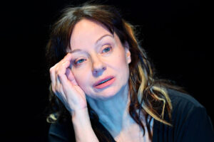 Евгения Добровольская легенда МХТ им Чехова и ГИТИСа озарила мир искусства evgeniya dobrovolskaya legenda mht im chehova i gitisa ozarila mir iskusstva-lessontime-ru-173652728500-0