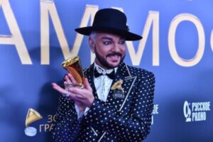 filipp kirkorov nahodit podderzhku v tvorcheskom nasledii ally pugachevoj-lessontime-ru-173607701500-0