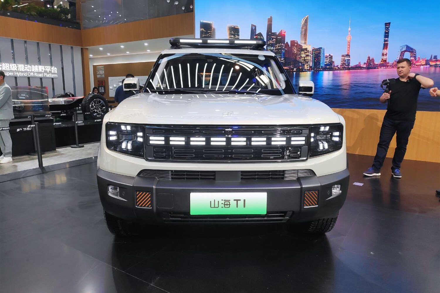 Jetour и Haval Jolion ведут рост российского авторынка с рекордными продажами-0