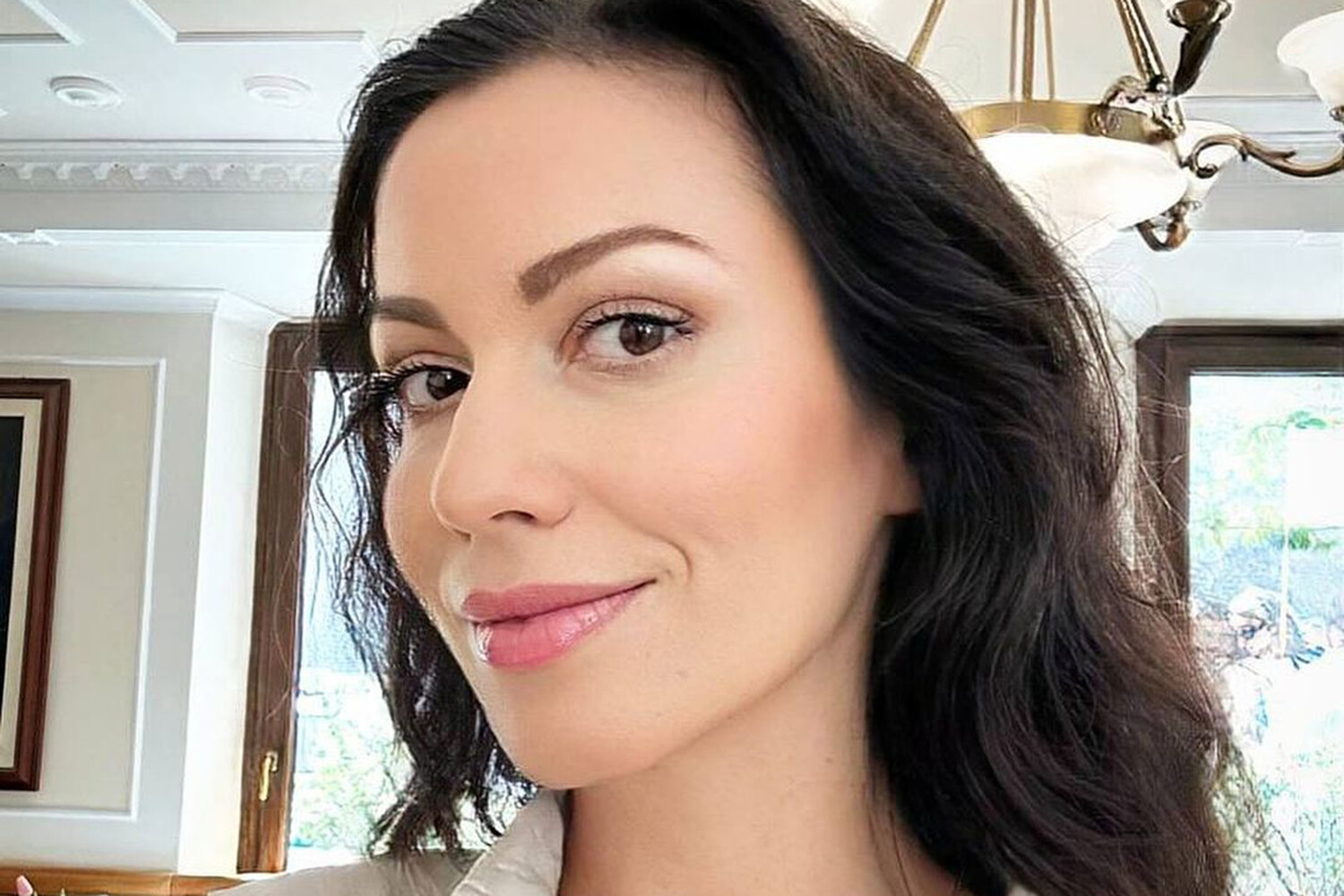 Ирина Болгар и Лера Кудрявцева в диалоге о семейных ценностях и Telegram-0