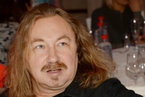 natasha koroleva i igor nikolaev vossoedinilis v trogatelnyh kadrah na radost poklonnikam-lessontime-ru-174340315700-0
