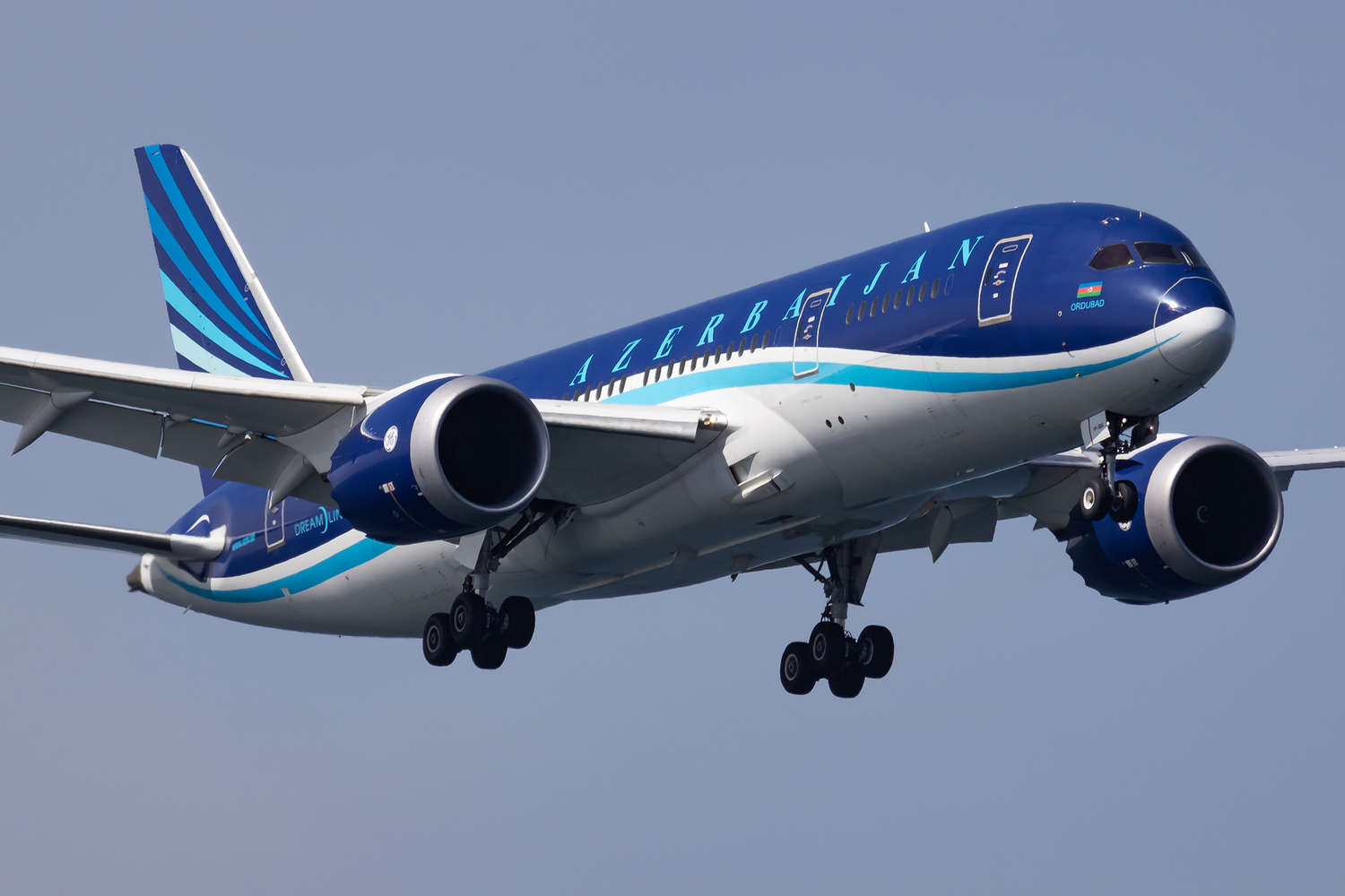 AZAL оптимизирует авиасообщение Баку с ключевыми городами России-0