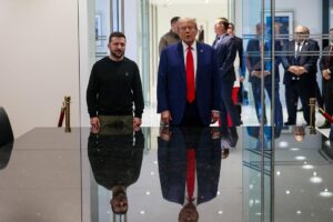 Переговоры Зеленского и Трампа у стен Нотр-Дама могут изменить геополитику peregovory zelenskogo i trampa u sten notrdama mogut izmenit geopolitiku-lessontime-ru-173350347500-0