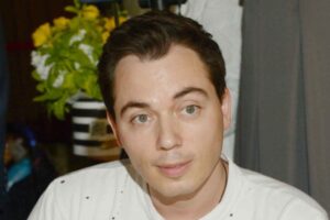 Родион Газманов создает сказочные свадьбы с вдохновением и творчеством rodion gazmanov sozdaet skazochnye svadby s vdohnoveniem i tvorchestvom-lessontime-ru-173578013500-0