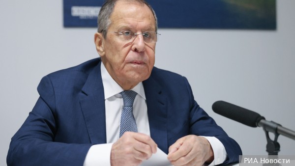 Лавров заявил о необходимости обеспечить территориальное единство Сирии