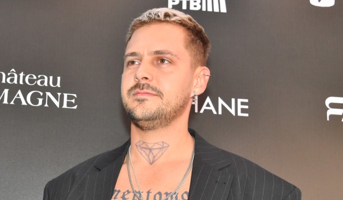 Жена родила сына, а он за старое: актер из "Холопа" Бикович по уши вляпался