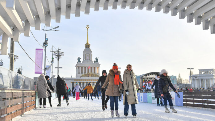 Всемирный день катания на коньках на ВДНХ