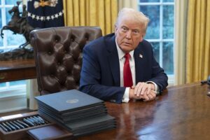 donald tramp i  novye shagi k prozrachnosti mezhdunarodnogo sotrudnichestva-lessontime-ru-173870752500-0