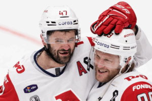 Александр Радулов и Семен Вязовой празднуют успех в плей-офф Кубка Гагарина aleksandr radulov i semen vyazovoj prazdnuyut uspeh v plejoff kubka gagarina-lessontime-ru-174549404000-0