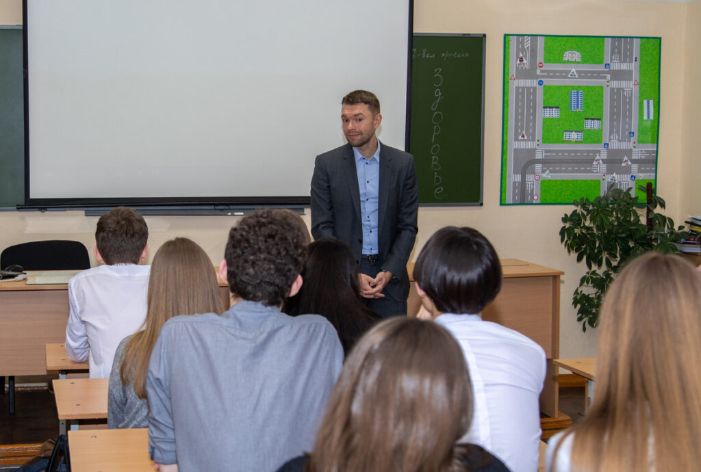 Алексей Вихарев: лидер нового поколения