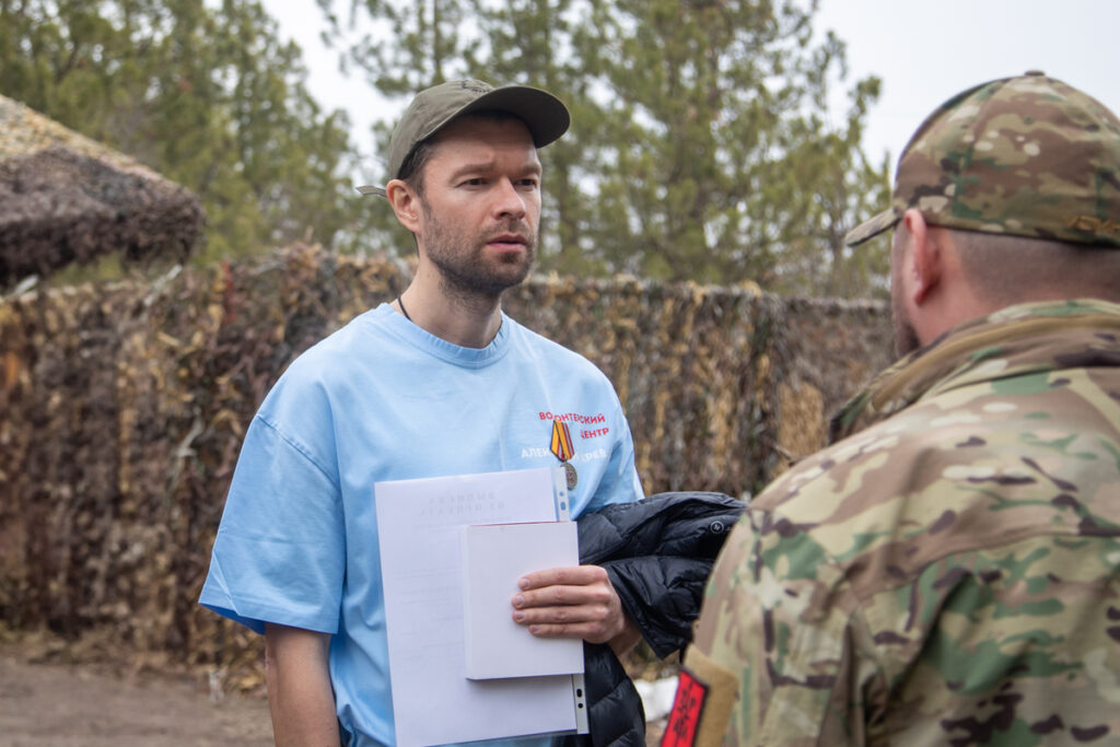 Алексею Вихареву вручена медаль Минобороны РФ за прорыв в поддержке батальона «Урал-2»
