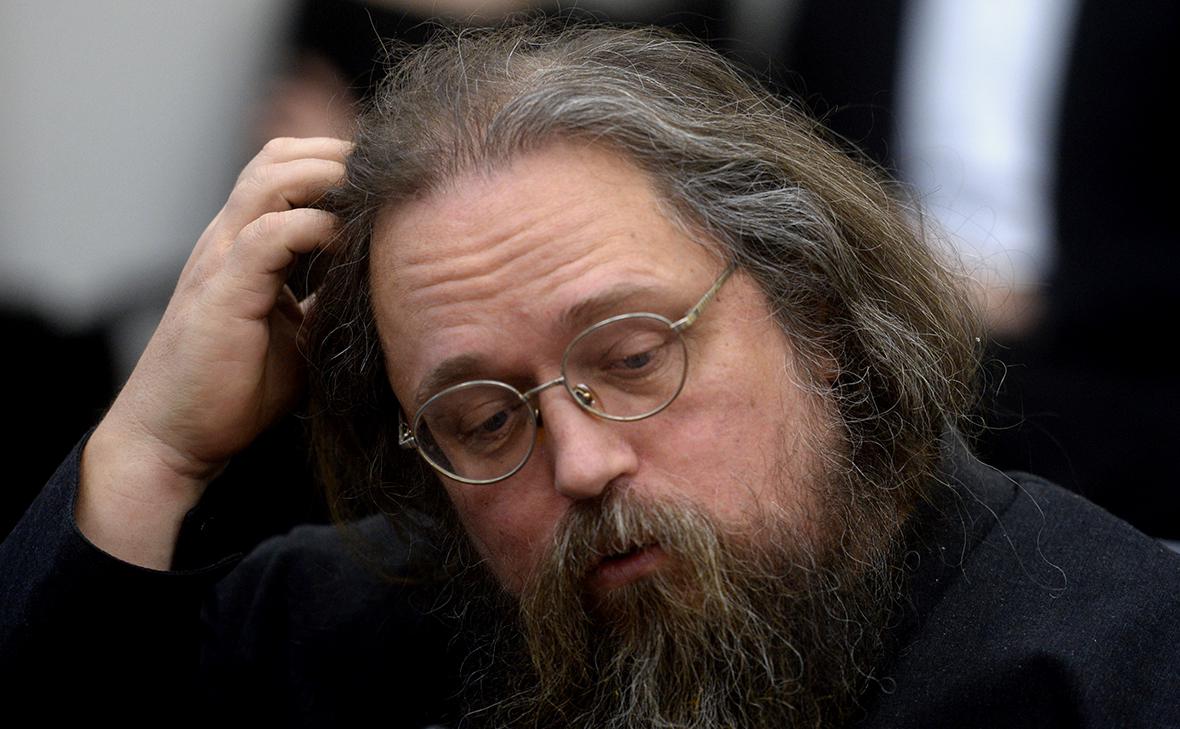 Андрей Кураев (включен Минюстом России в реестр иноагентов) (Кирилл Каллиников / РИА Новости)