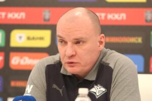 Андрей Разин продолжит работу в «Металлурге», рассматривая планы на КХЛ andrej razin prodolzhit rabotu v metallurge rassmatrivaya plany na khl-lessontime-ru-174593084400-0