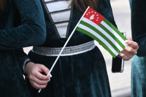 perenos rassmotreniya strategicheskogo soglasheniya abhazii i rossii dlya ustojchivogo razvitiya-lessontime-ru-173166258500-0