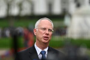 dmitriev i tramp klyuchevye peregovory v ssha na fone pauzy putina-lessontime-ru-174376960600-0
