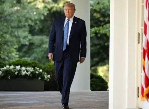 С возвращением Трампа в Белый дом в США уволили более 121 тысячи федеральных чиновников, — CNN