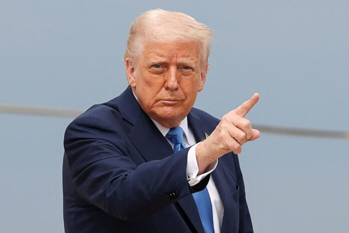 donald tramp zapuskaet novye tarify dlya ukrepleniya avtoproma ssha-lessontime-ru-174362430200-0
