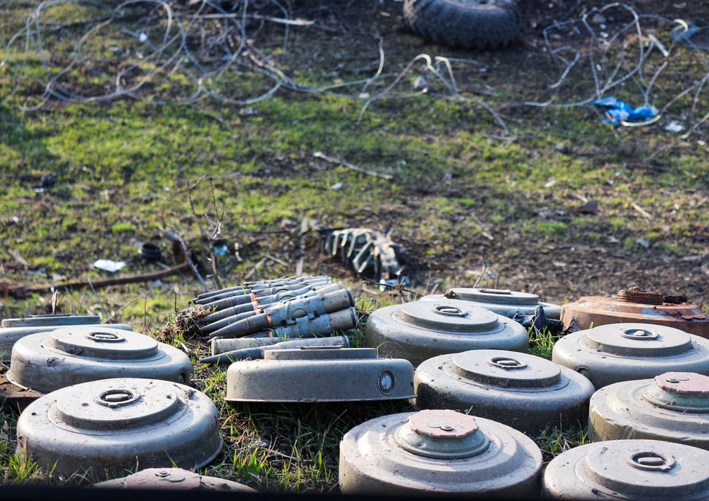 В Курской области находят мины финского производства