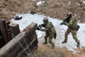 gruppirovka sever shturmuet basovku v razgar boev za sumskuyu oblast-lessontime-ru-174393833300-0