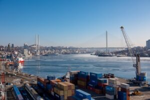 Владимир Путин инициировал экологическое возрождение бухты Золотой Рог во Владивостоке vladimir putin inicziiroval ekologicheskoe vozrozhdenie buhty zolotoj rog vo vladivostoke-lessontime-ru-174539976800-0