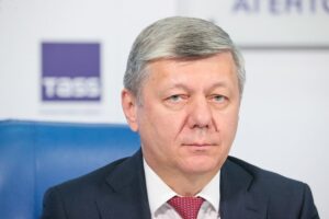 dmitrij novikov o trampe i 7  kto ostanovil eskalacziyu konflikta na ukraine-lessontime-ru-174472955900-0