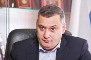 hinshtejn i mchs operativno ustranili posledstviya pozhara na kurskom podshipnikovom zavode-lessontime-ru-174481844200-0