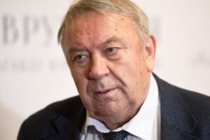 vladimir fortov i ego vklad v nauku rossii pamyati akademika ran aleksandra sergeeva-lessontime-ru-174376683900-0