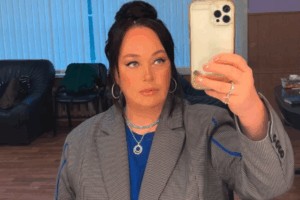 larisa guzeeva delitsya zhiznennymi urokami o tom kak najti optimizm-lessontime-ru-174594244200-0